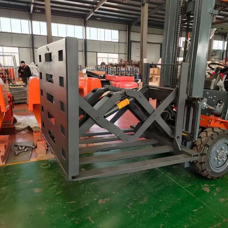 Spingitore di carrelli elevatori