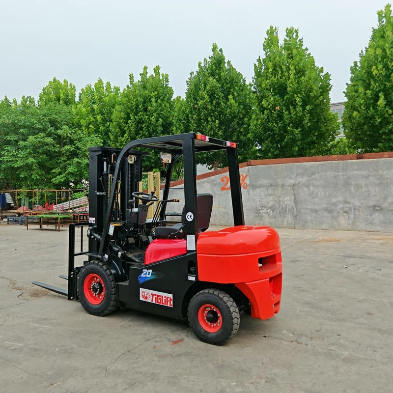 Carrello elevatore diesel di piccole dimensioni