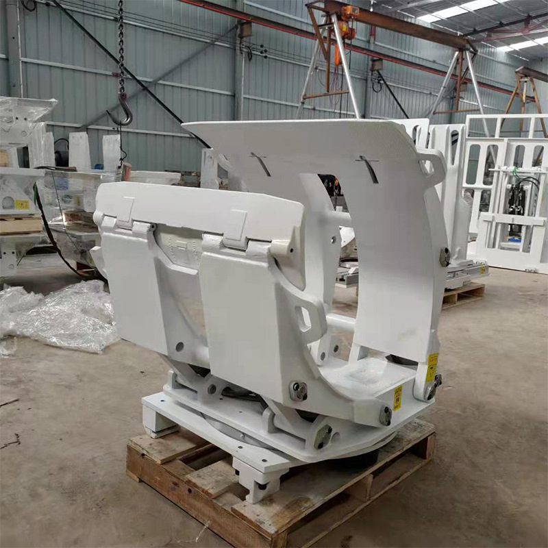 Pinza per rotoli di carta