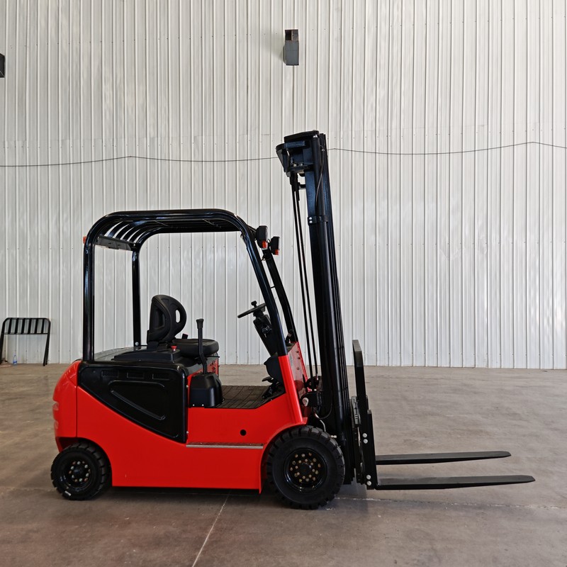 Carrello elevatore elettrico da 2,5 t