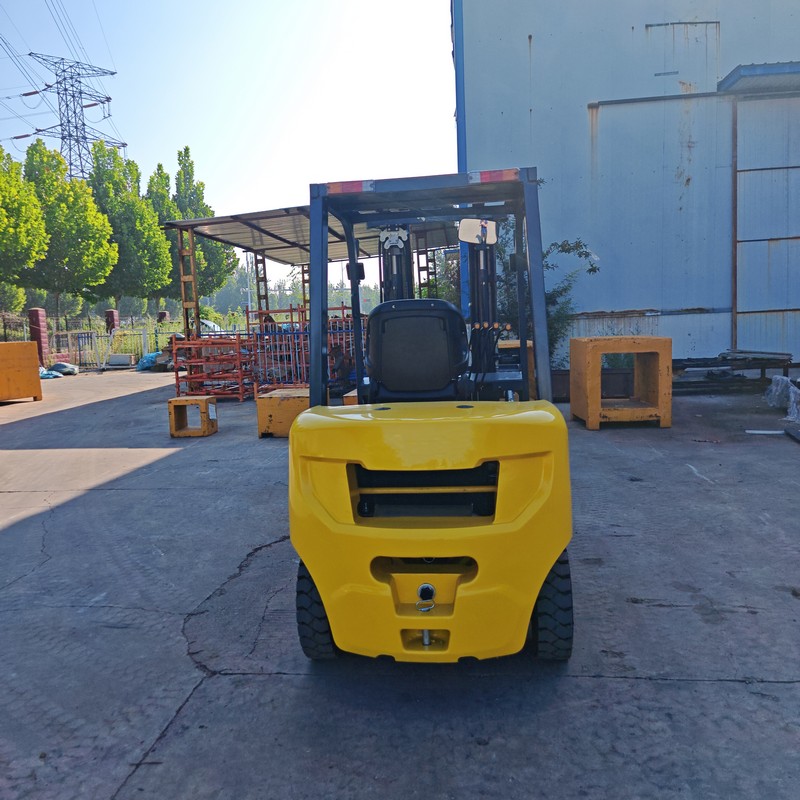 Carrello elevatore diesel da 2,5 t
