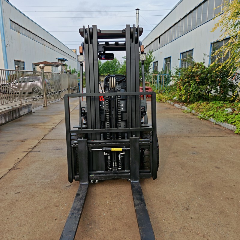 Carrello elevatore diesel TH