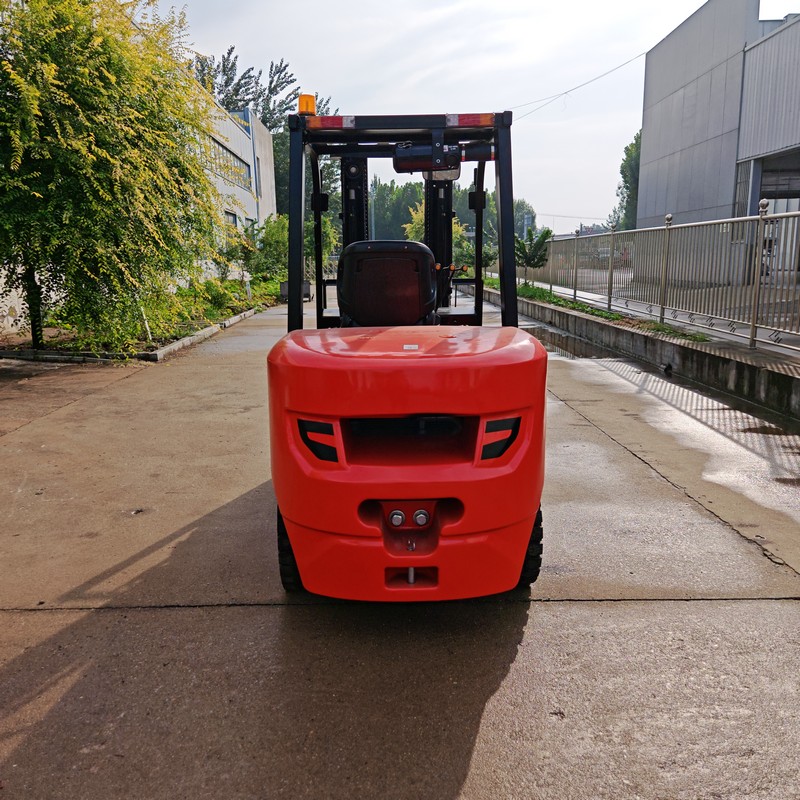 Carrello elevatore diesel TH
