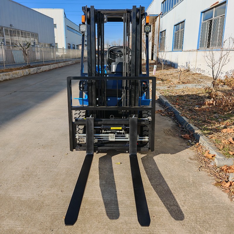 Carrello elevatore diesel da 2,5 t