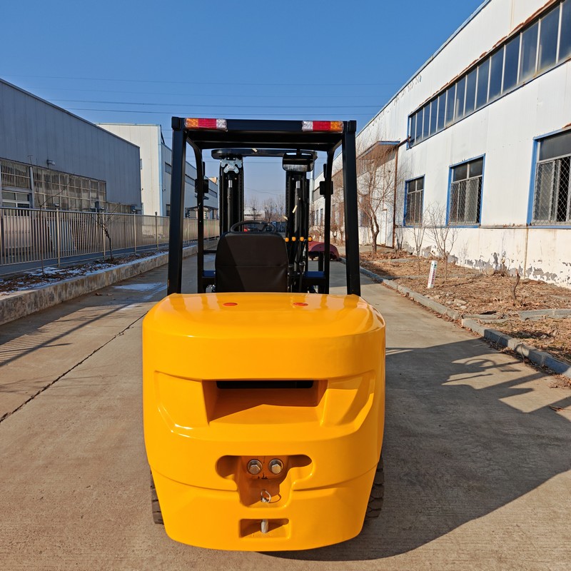 Carrello elevatore diesel 3T