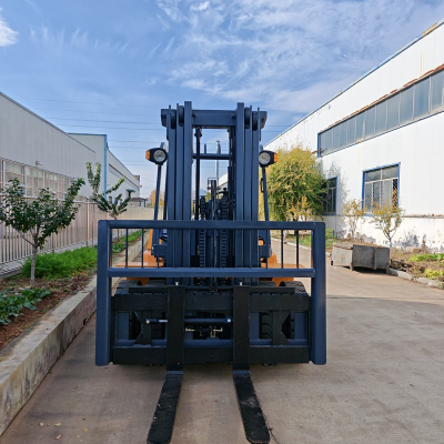 Carrello elevatore da 6 tonnellate