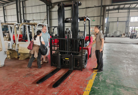carrello elevatore da 5 tonnellate